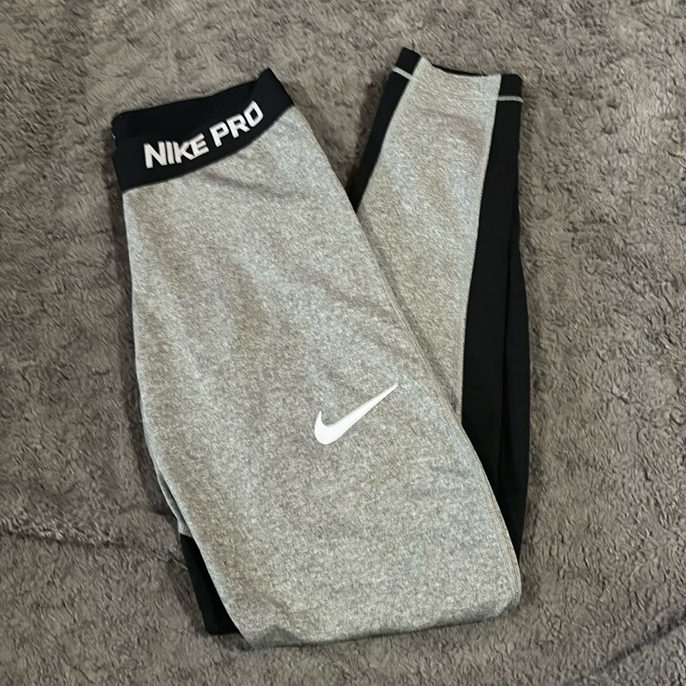 Girls Nike Pro Dri-Fit leggings